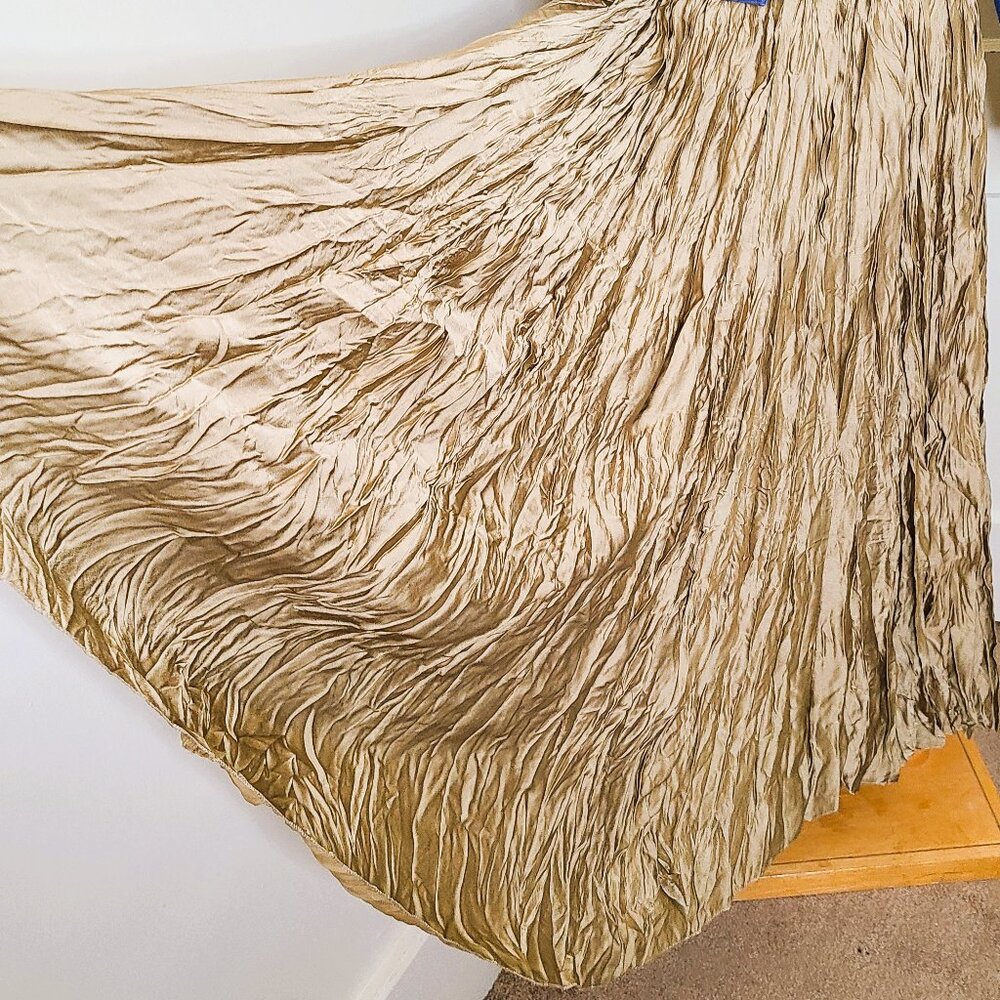 M Made in Italy Woven Pull-On Maxi Crinkled Skirt - NWT